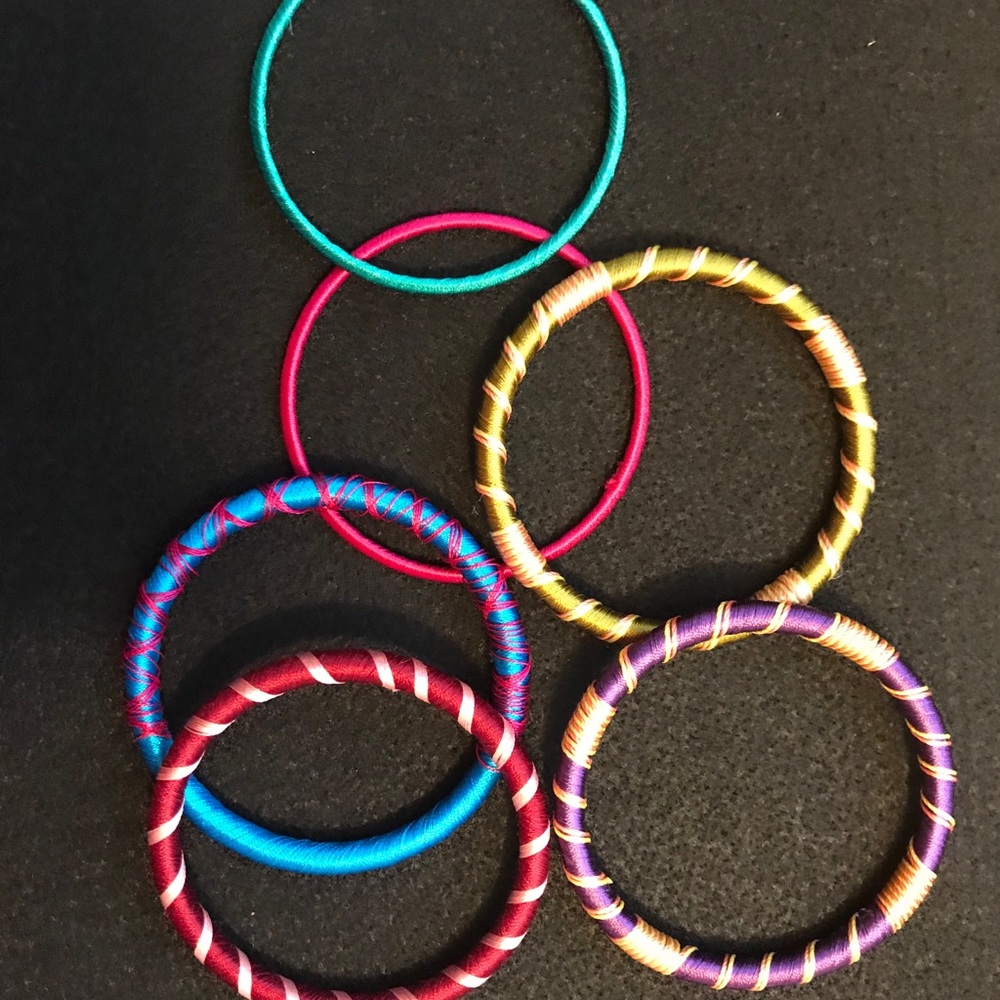 Bangle bracelets - Picture 4 of 8